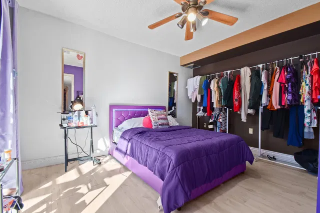 Residence photo 12