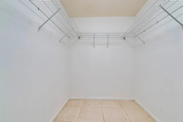 Residence photo 20