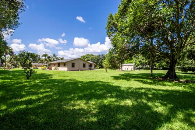 Residence photo 26