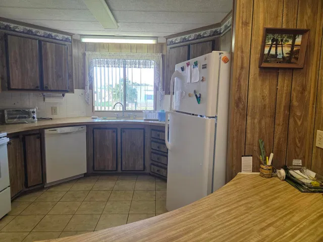 Residence photo 7