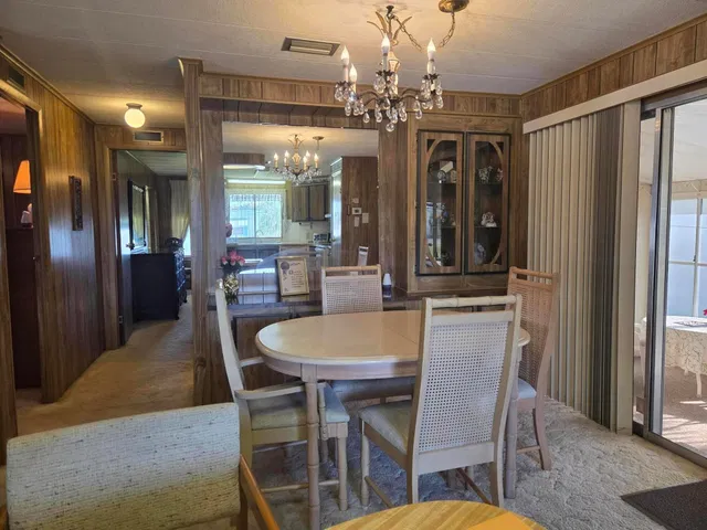 Residence photo 11