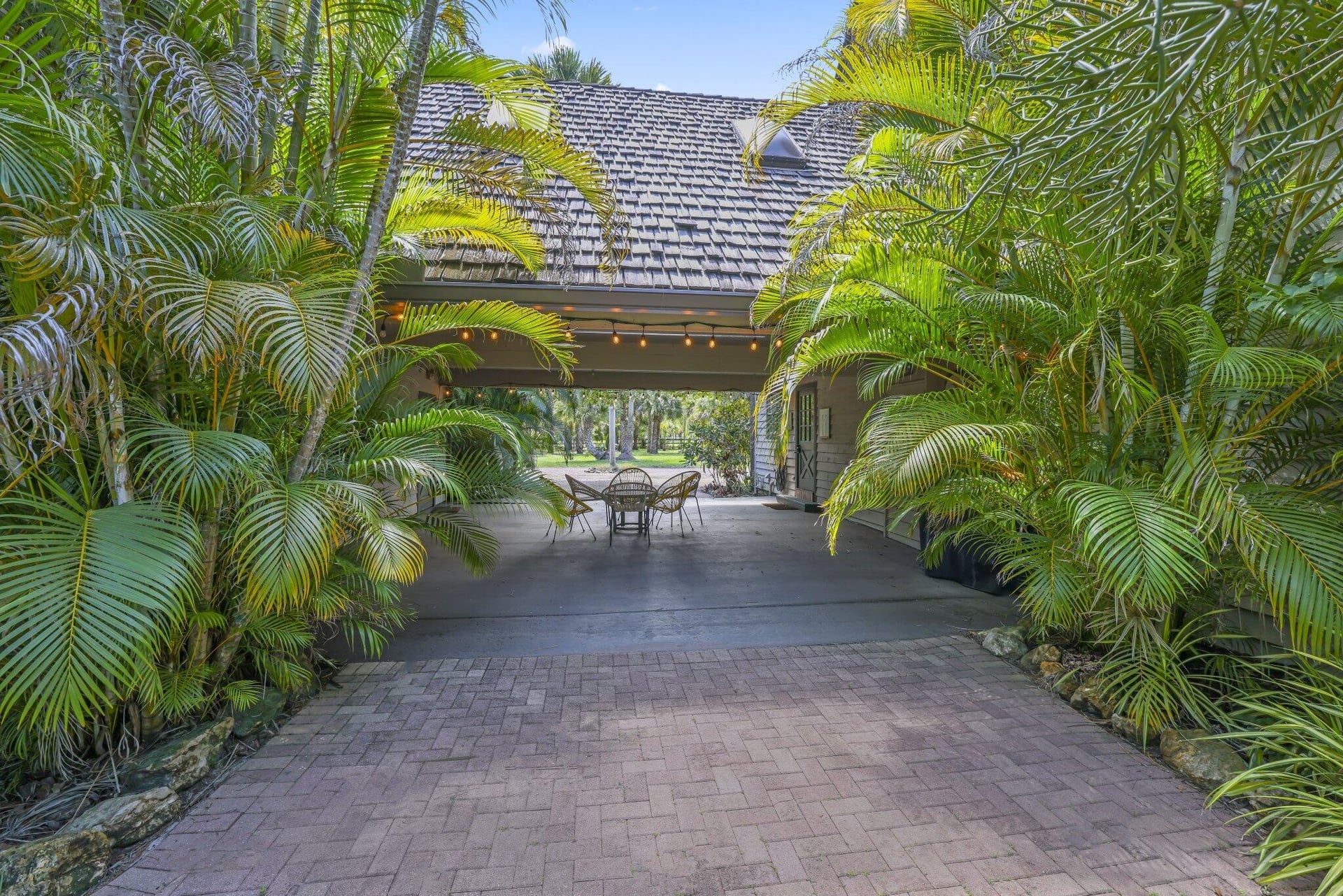 Residence photo 5