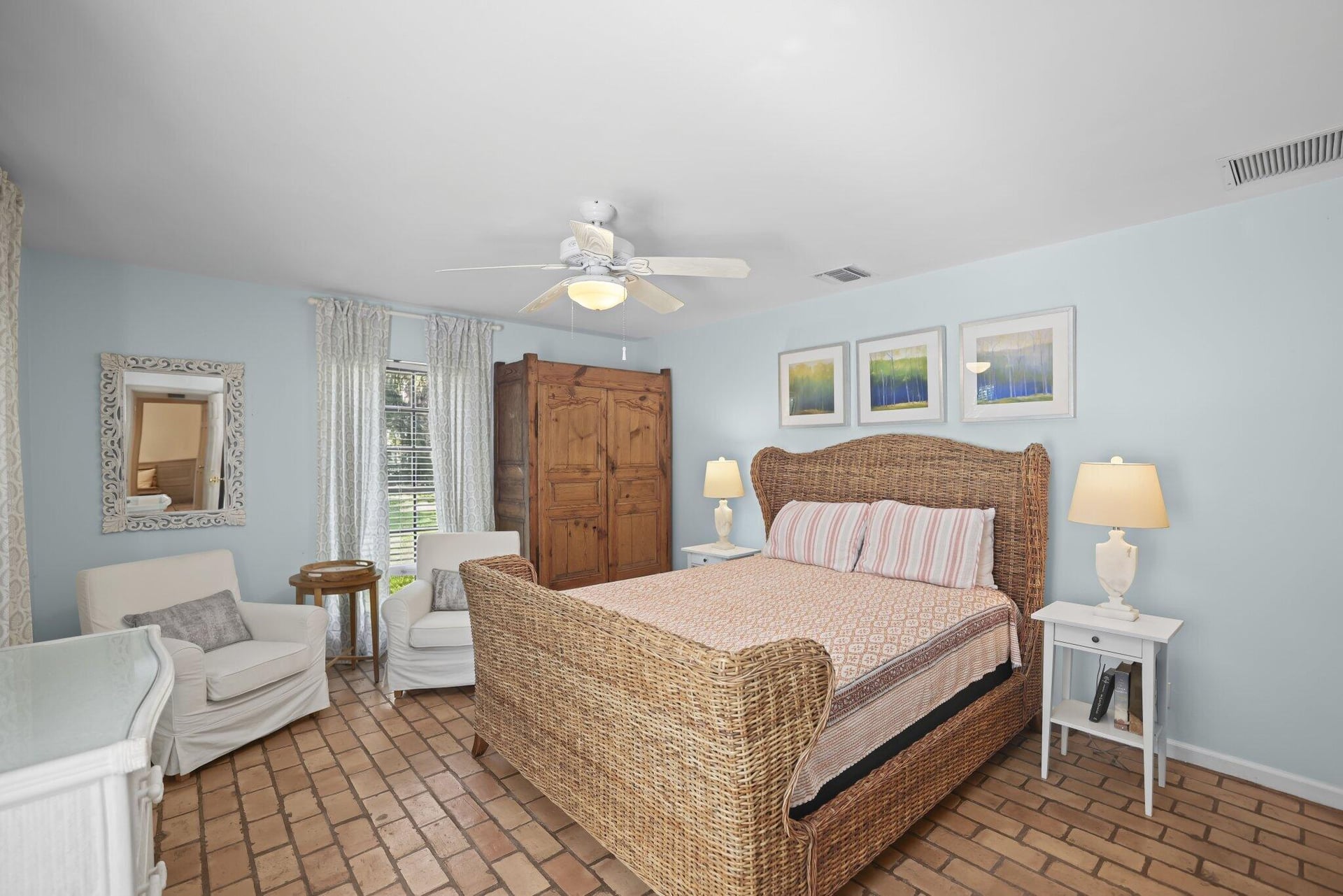 Residence photo 27