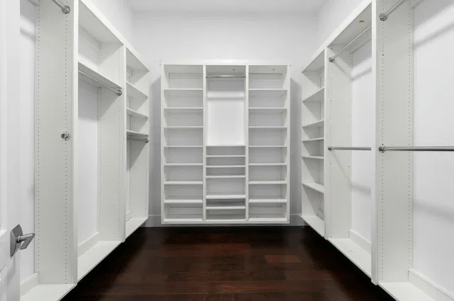 Residence photo 30