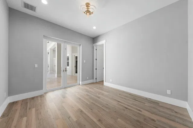 Residence photo 36