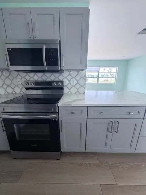 Residence photo 16