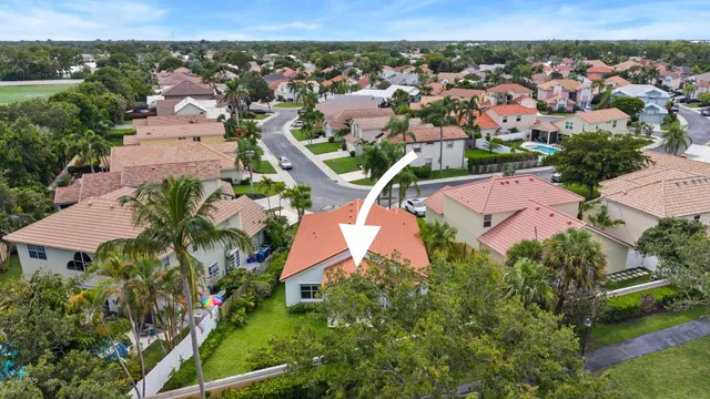  Residence photo 8