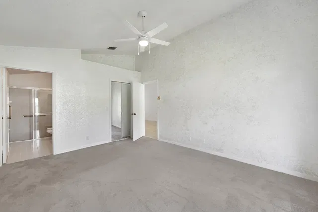  Residence photo 27