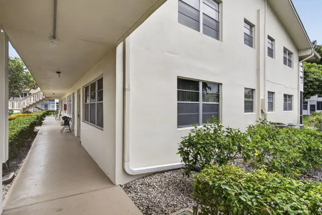 Unit 5 photo 14