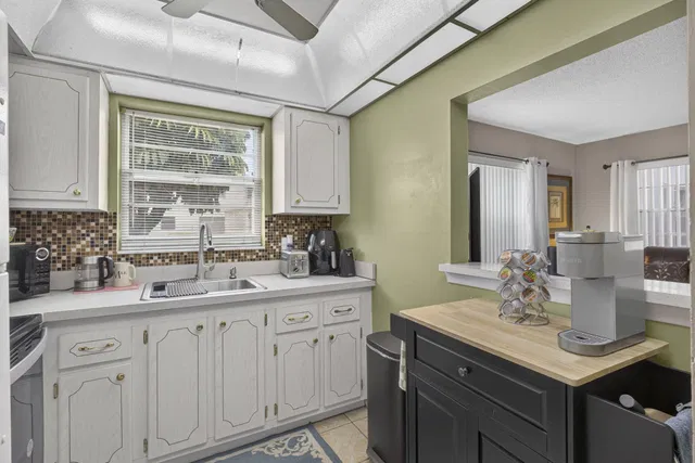 Unit 5 photo 20