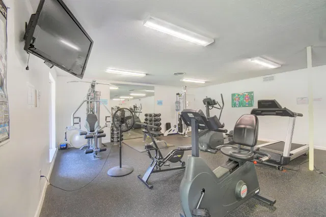 Unit 204 photo 48