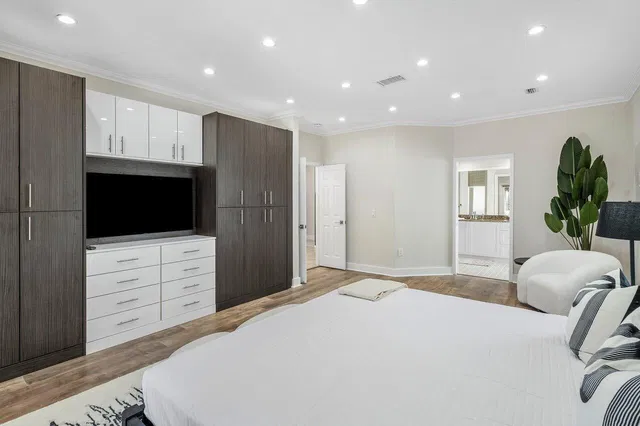 Residence photo 15