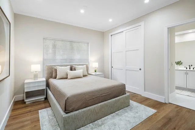 Residence photo 22