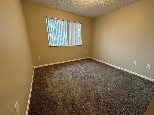 Unit 113 photo 17