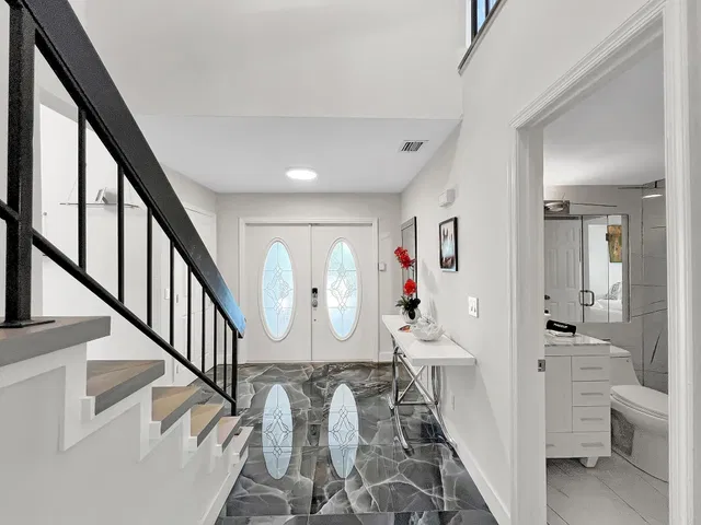 Residence photo 34