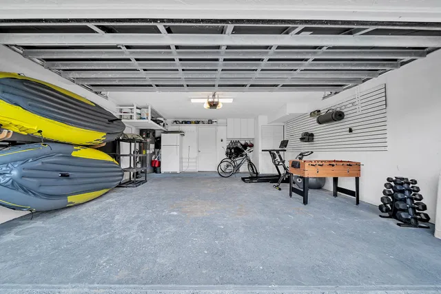 Residence photo 77
