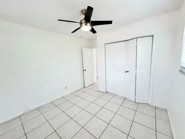 Residence photo 10