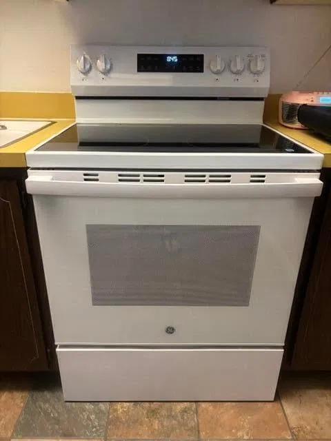 Unit 223 photo 8