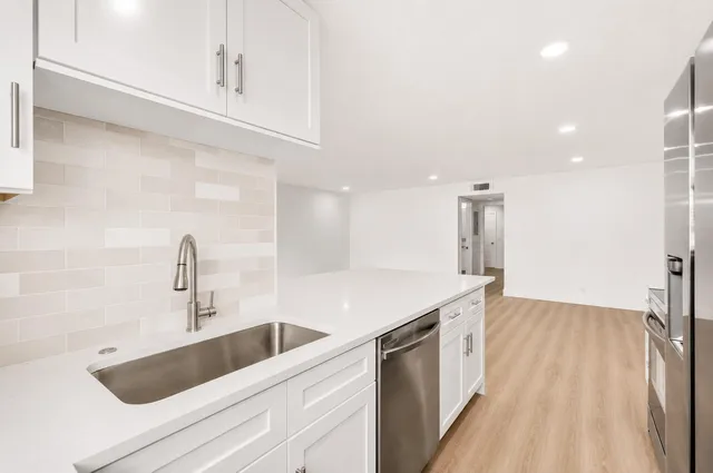 Residence photo 12