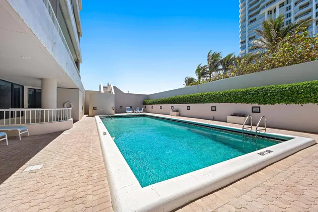 Singer Island Unit 5s photo 21