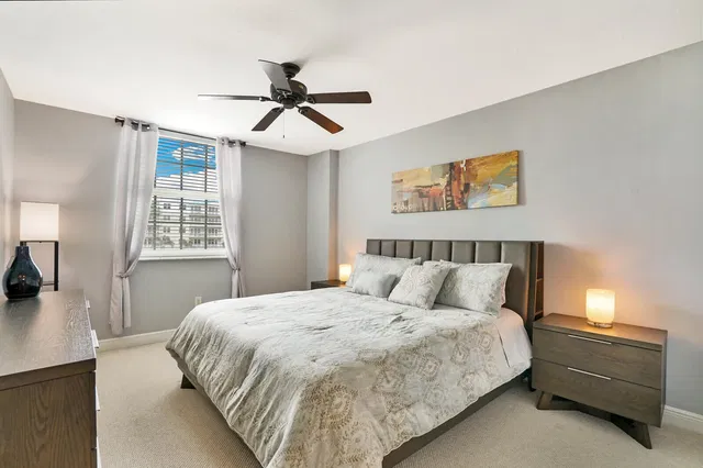 610 Clematis Unit 538 photo 14