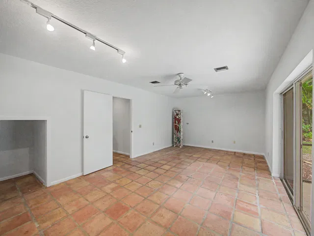Sewall's Point Residence photo 38