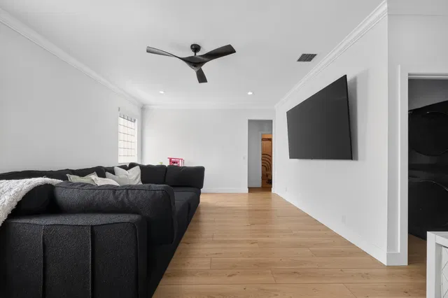 Residence photo 31