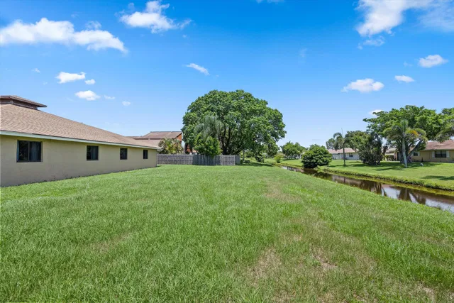 Residence photo 6