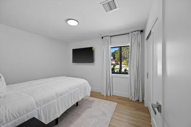 Residence photo 14