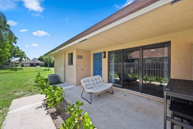 Residence photo 47