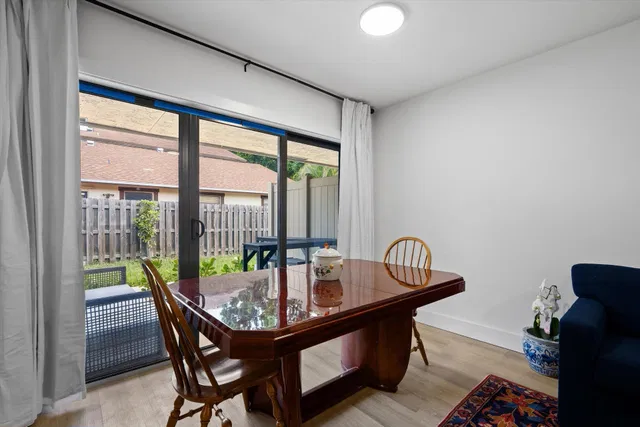 Residence photo 78