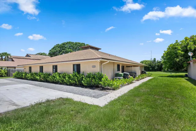 Residence photo 84