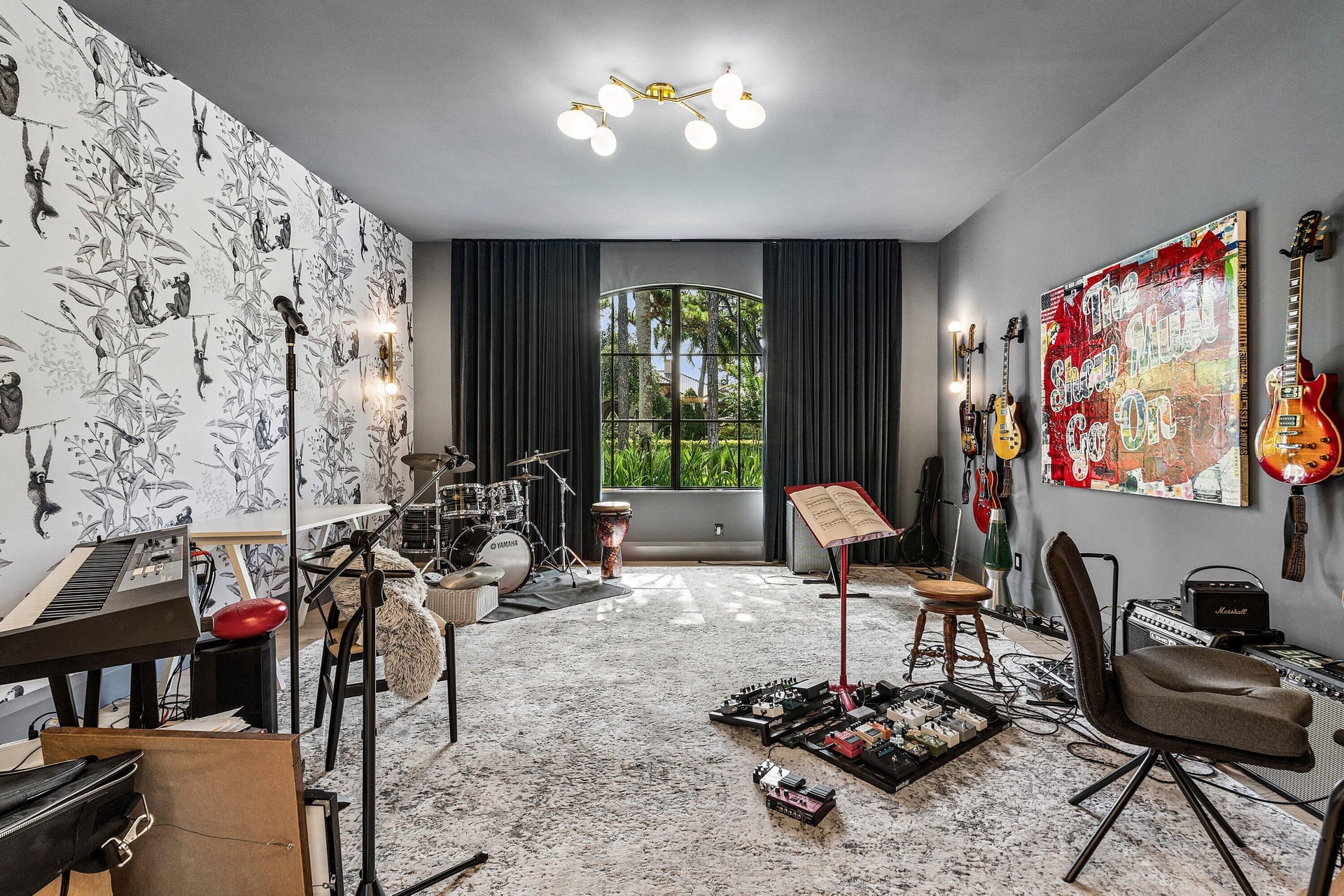 Residence photo 30