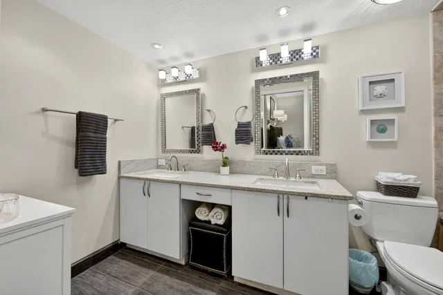 Unit 312 photo 22