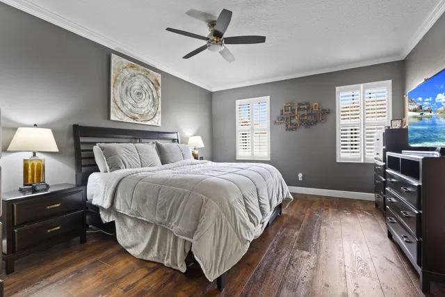 Residence photo 25