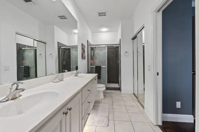 Residence photo 28