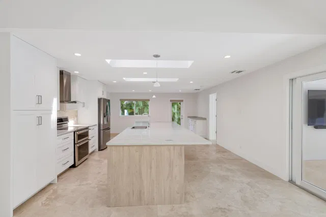 Hypoluxo Island Residence photo 16