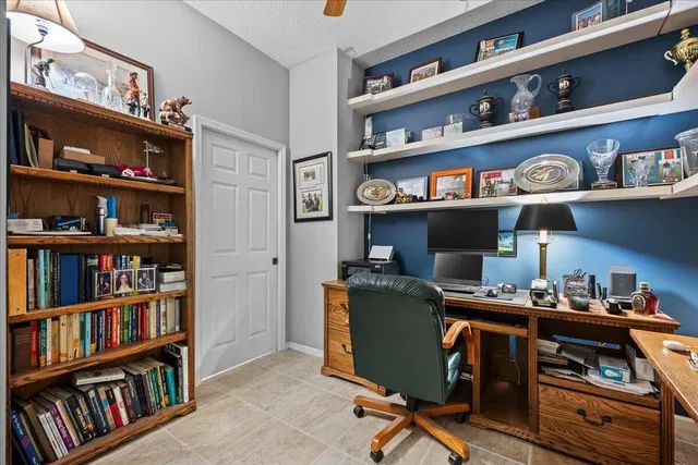  Residence photo 22