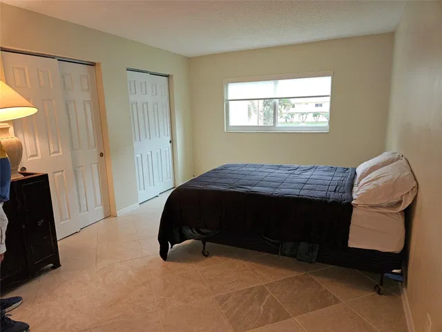  Unit 2060 photo 9
