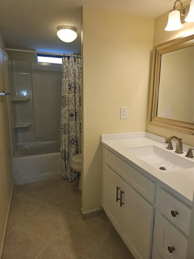  Unit 2060 photo 10