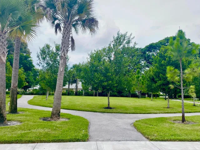  Residence photo 10