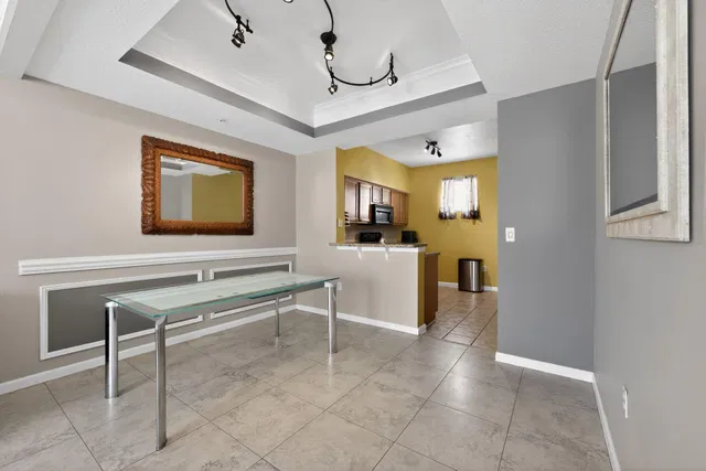Residence photo 24