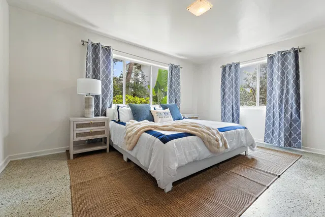Residence photo 18
