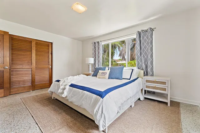 Residence photo 19