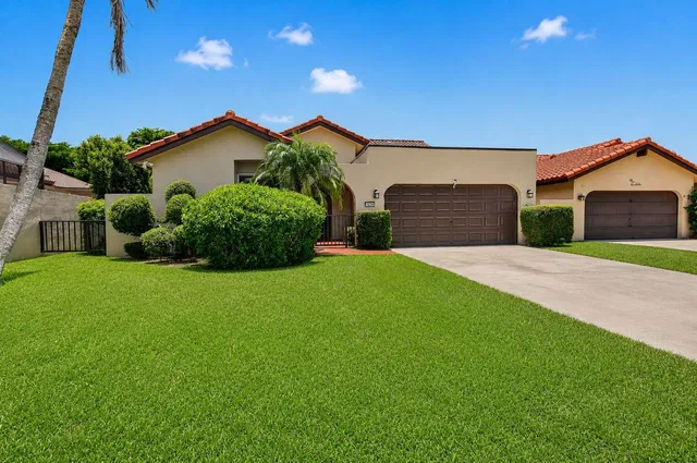 Residence photo 2