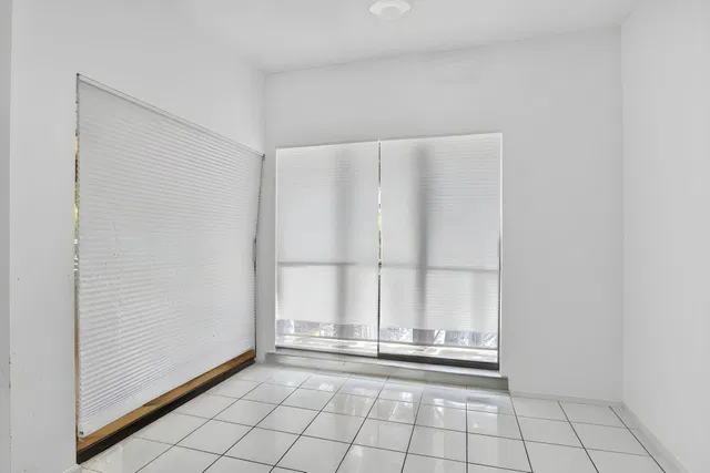 Residence photo 11