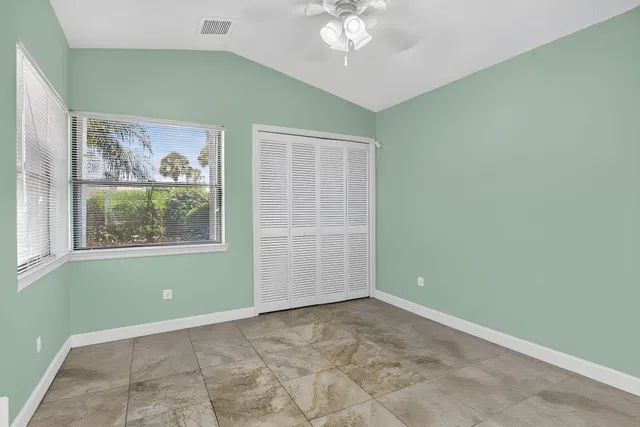 Residence photo 21