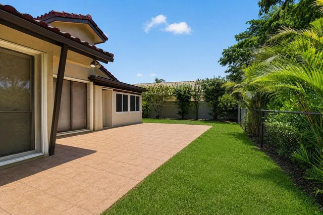 Residence photo 28