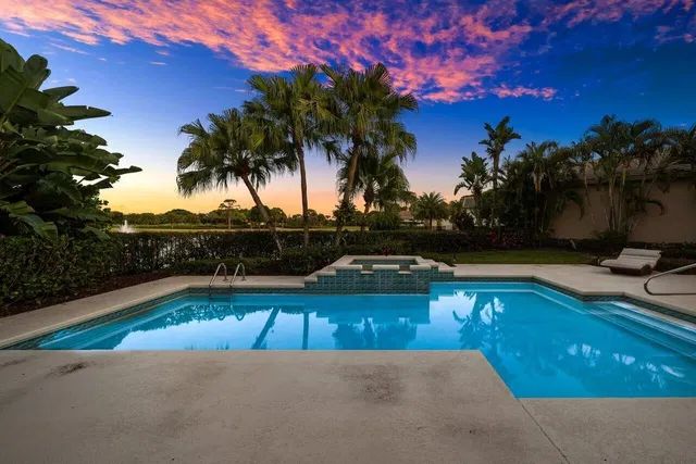 Admirals Cove Residence photo 59