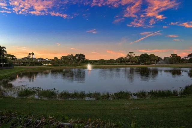 Admirals Cove Residence photo 63